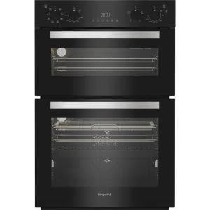 Hotpoint DIH82G1AB Built In Electric Multifunctional Oven 71L / 38L - Black with Air Fry
